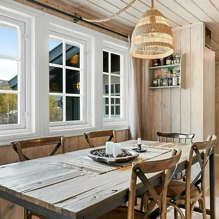 Modernized Near Slopes With Deck Views בית נופש *